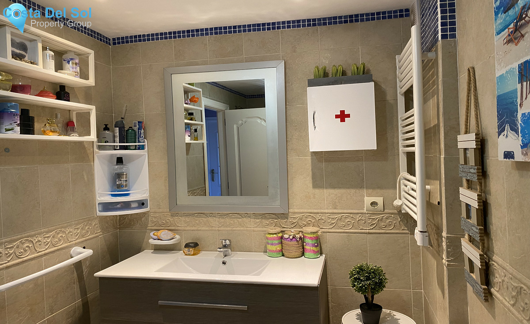 Middle Floor Apartment in Manilva-1378501