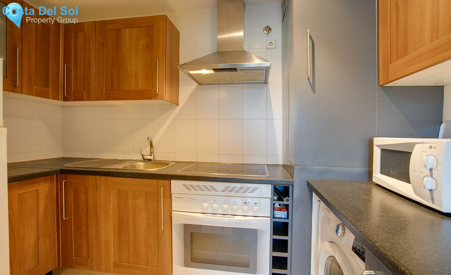Middle Floor Apartment in Manilva-1480016