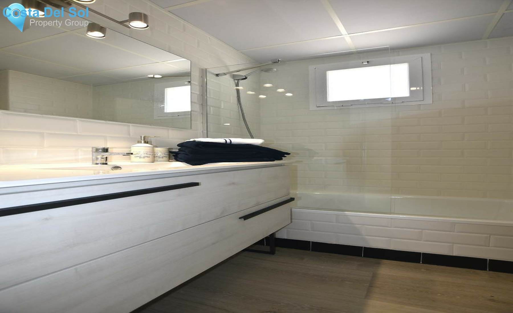 Middle Floor Apartment in Manilva-1502644