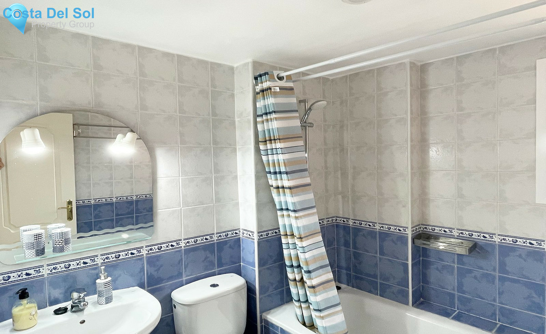 Middle Floor Apartment in Manilva-1528367