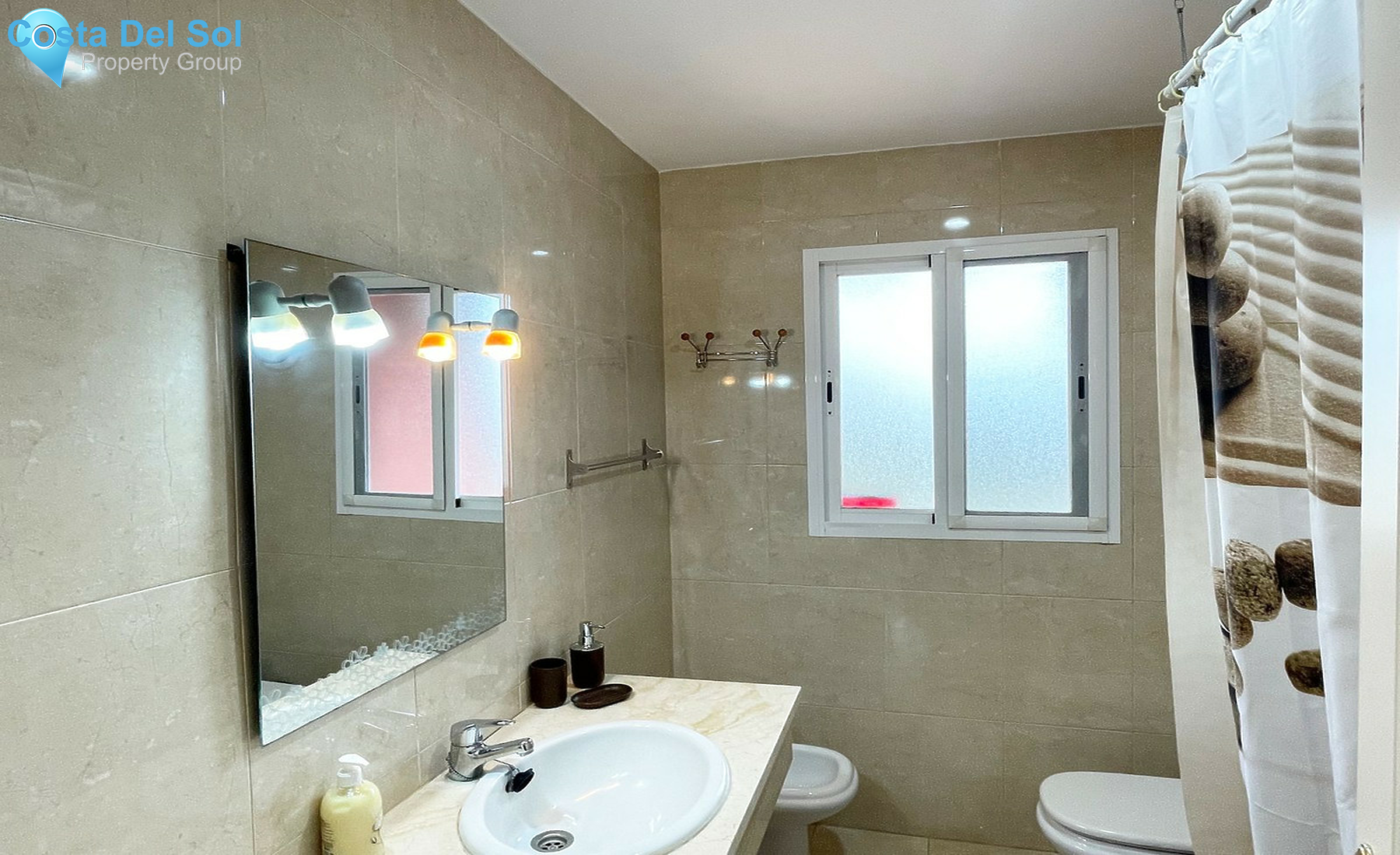 Middle Floor Apartment in Manilva-1528359