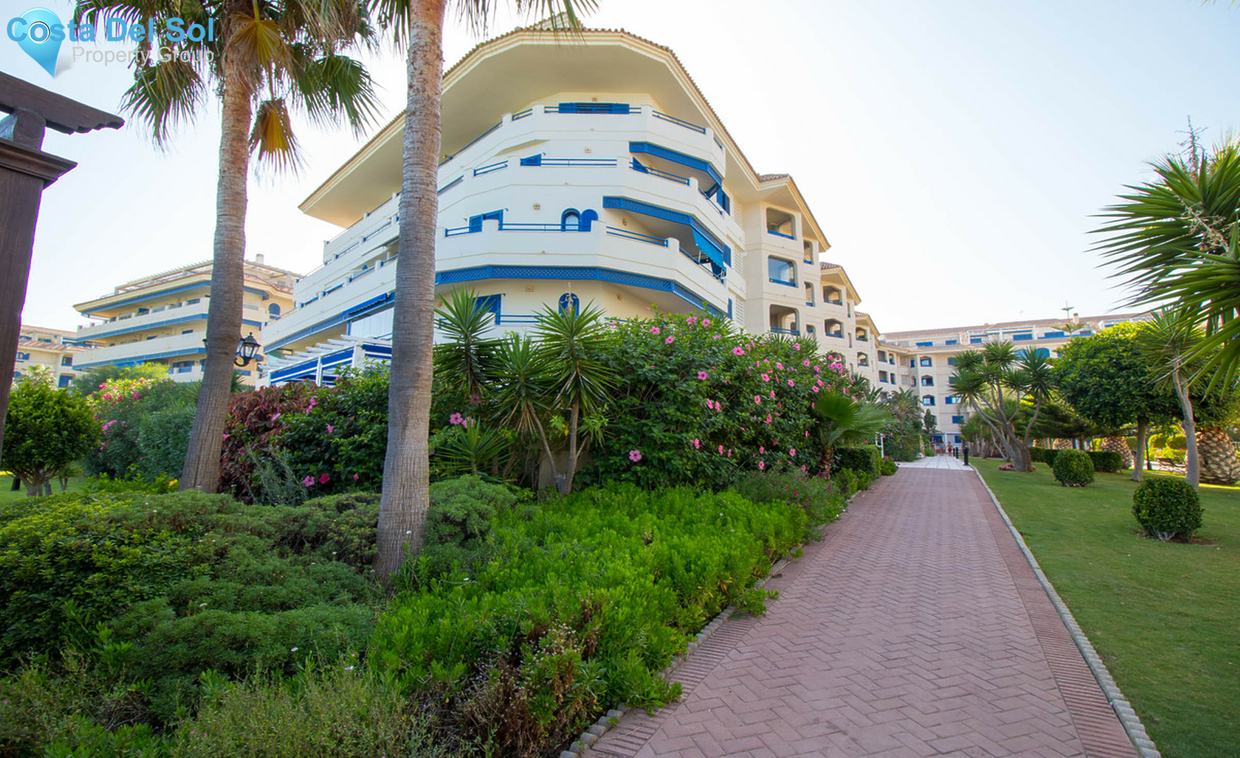 Middle Floor Apartment in San Luis de Sabinillas-699131