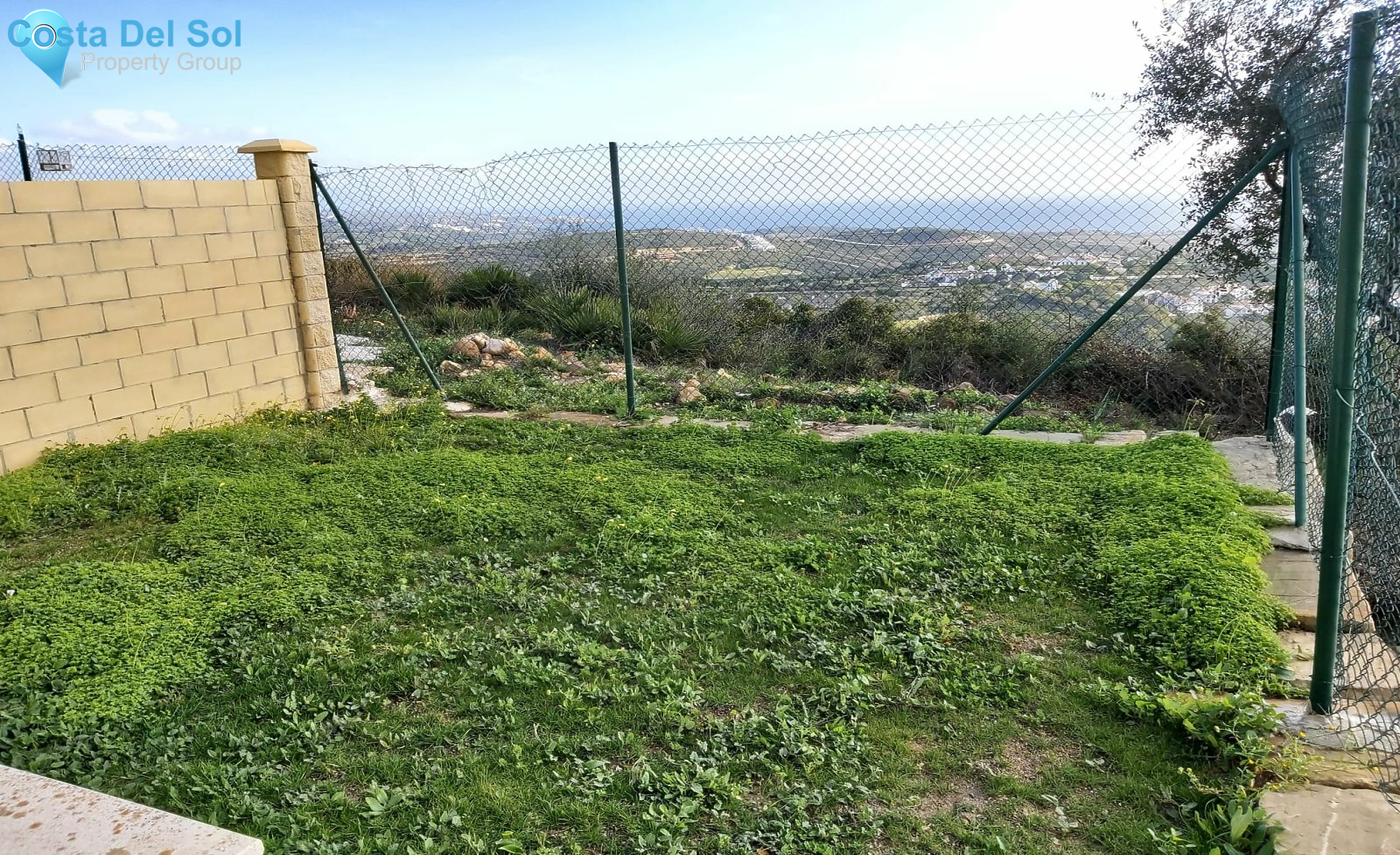 Middle Floor Apartment in Manilva
