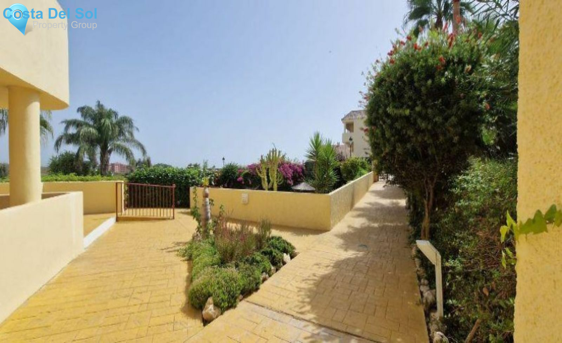 Middle Floor Apartment in Manilva-1486165