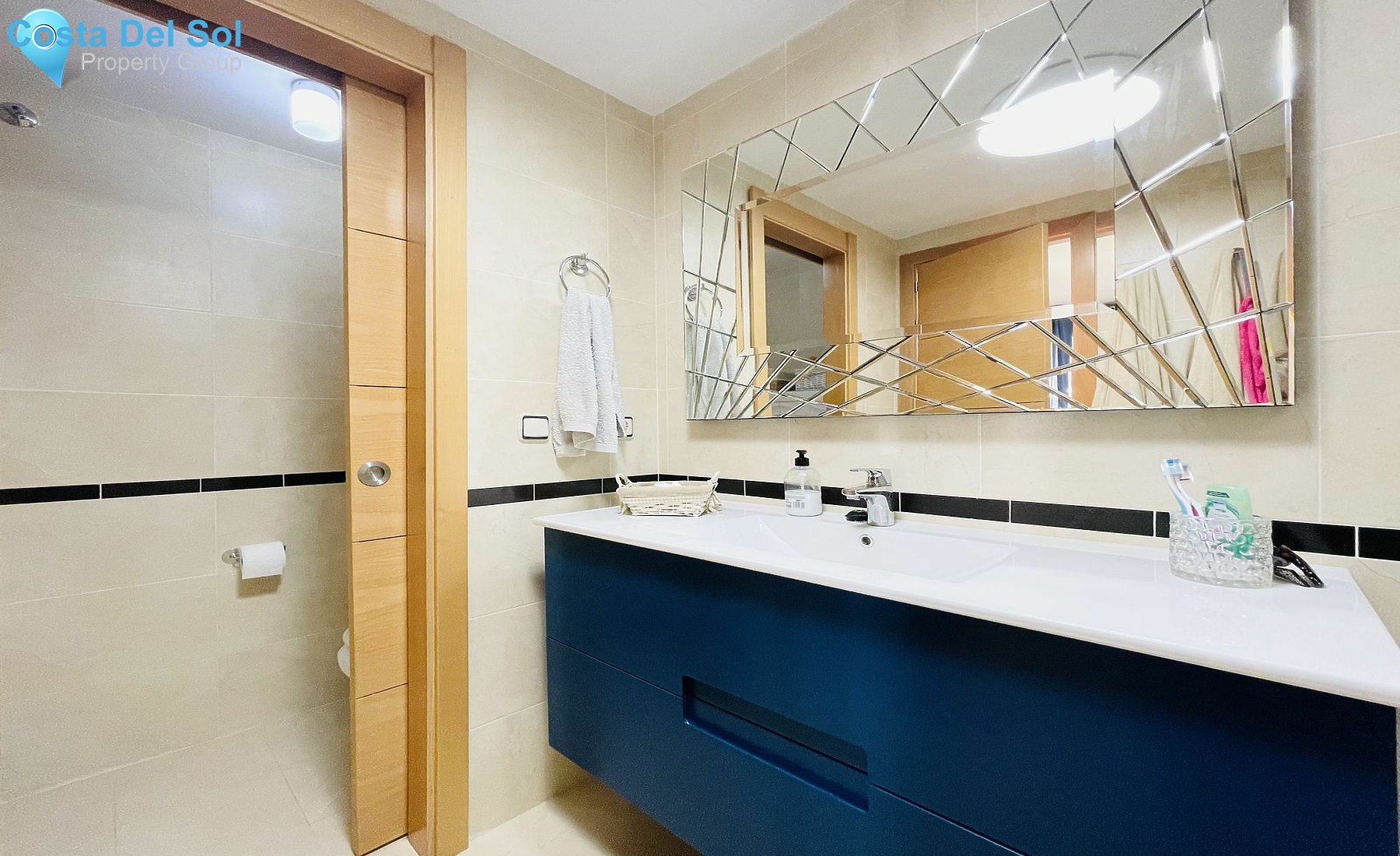 Middle Floor Apartment in Manilva-1497608