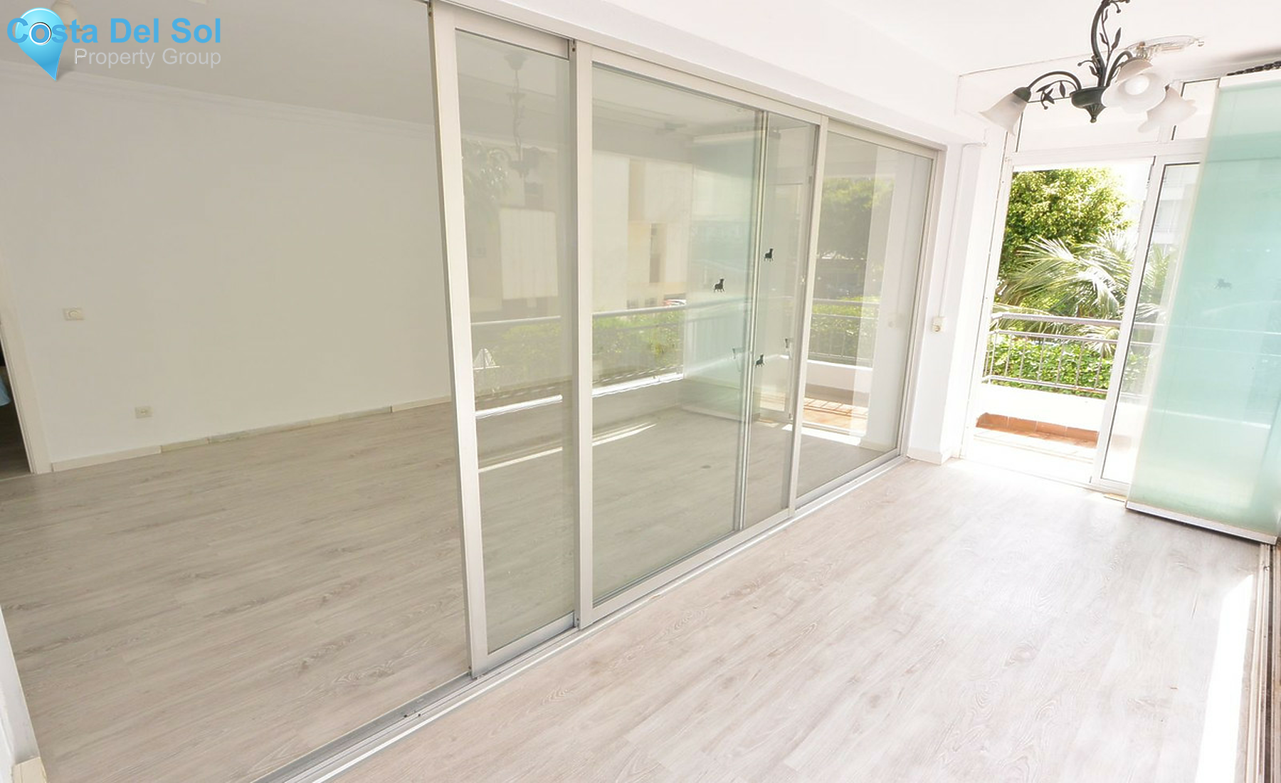Middle Floor Apartment in Marbella-1243925