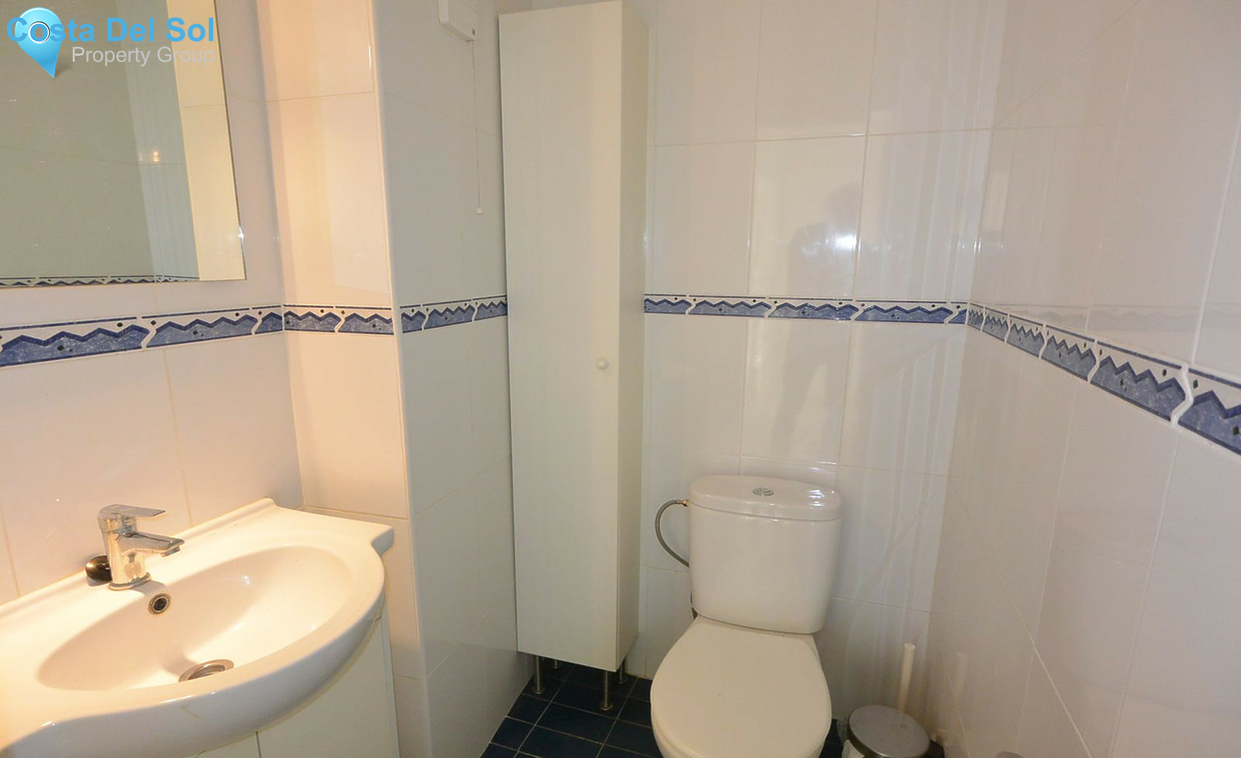Middle Floor Apartment in Marbella-1243936