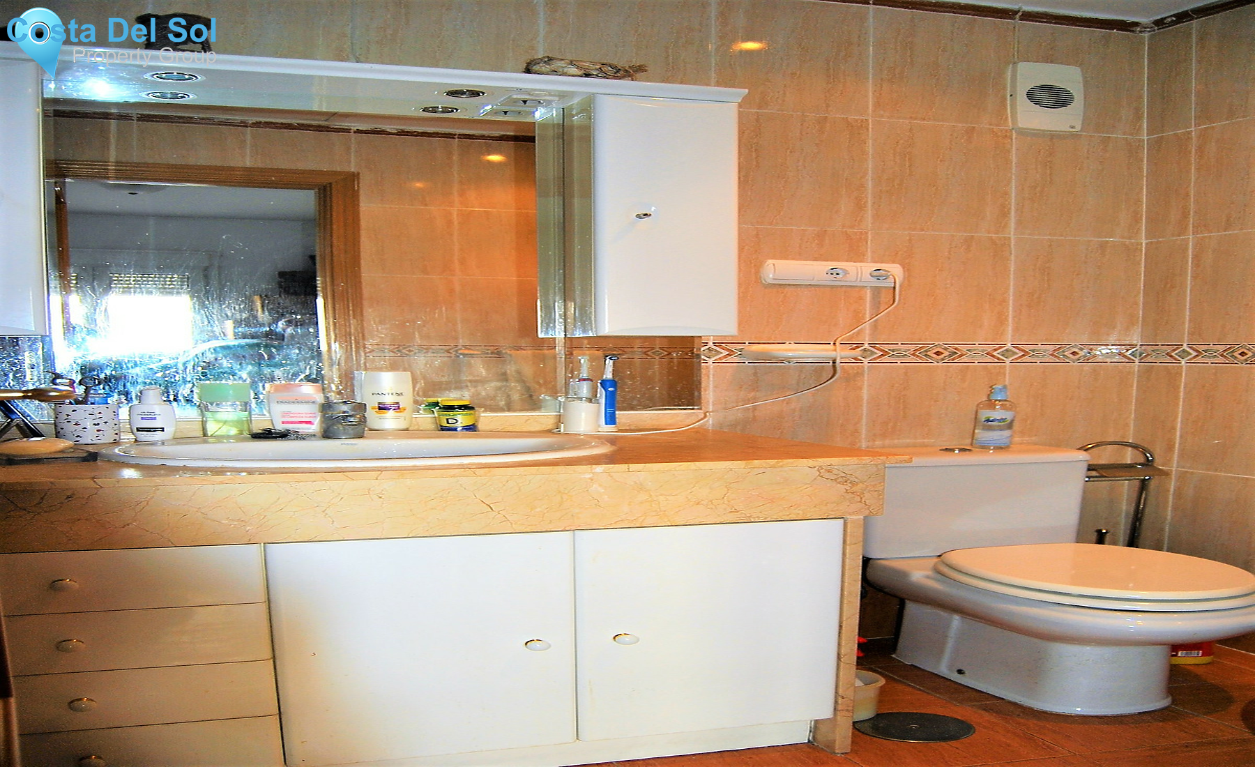 Middle Floor Apartment in Marbella-1264980