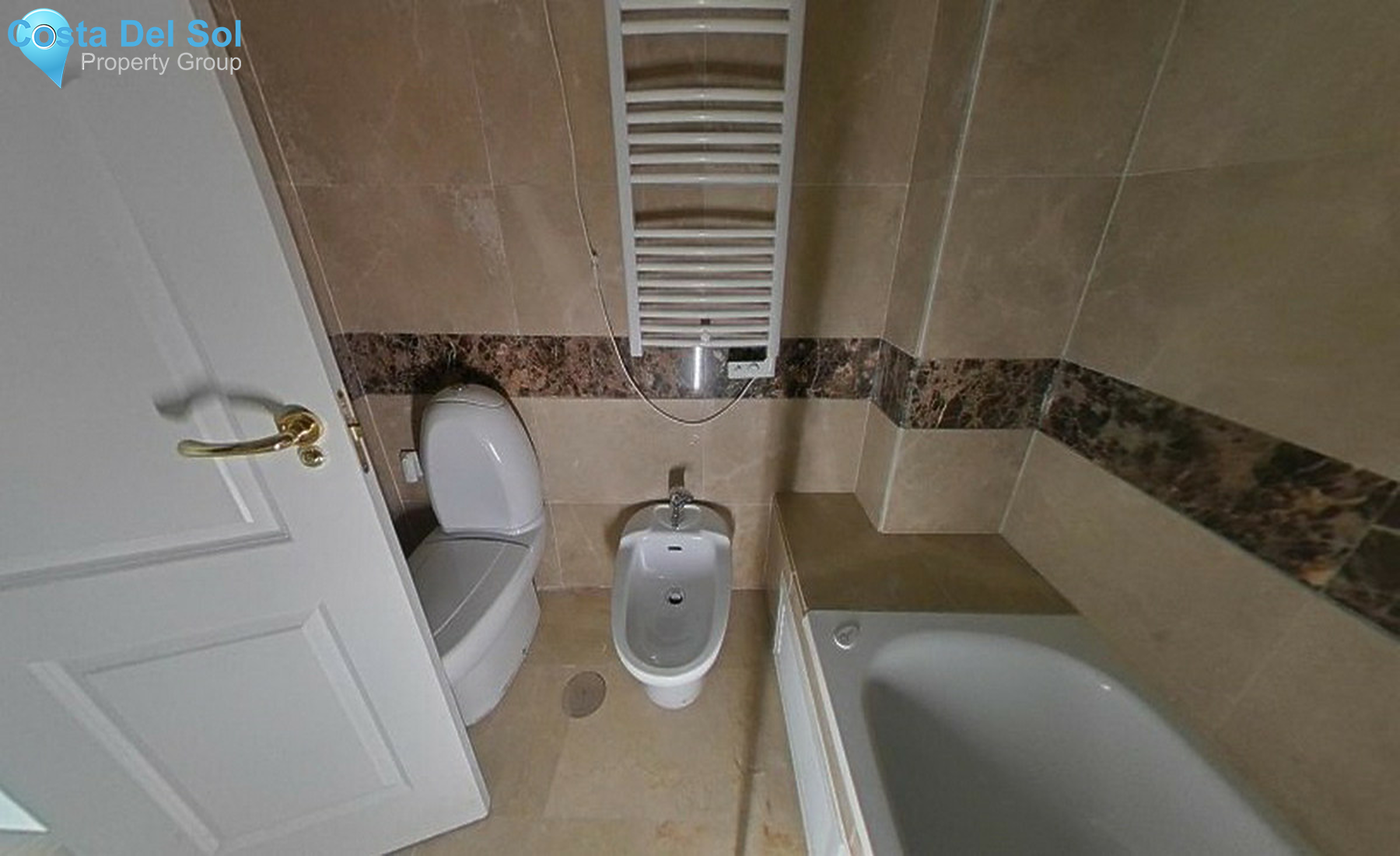 Middle Floor Apartment in Marbella-1285683