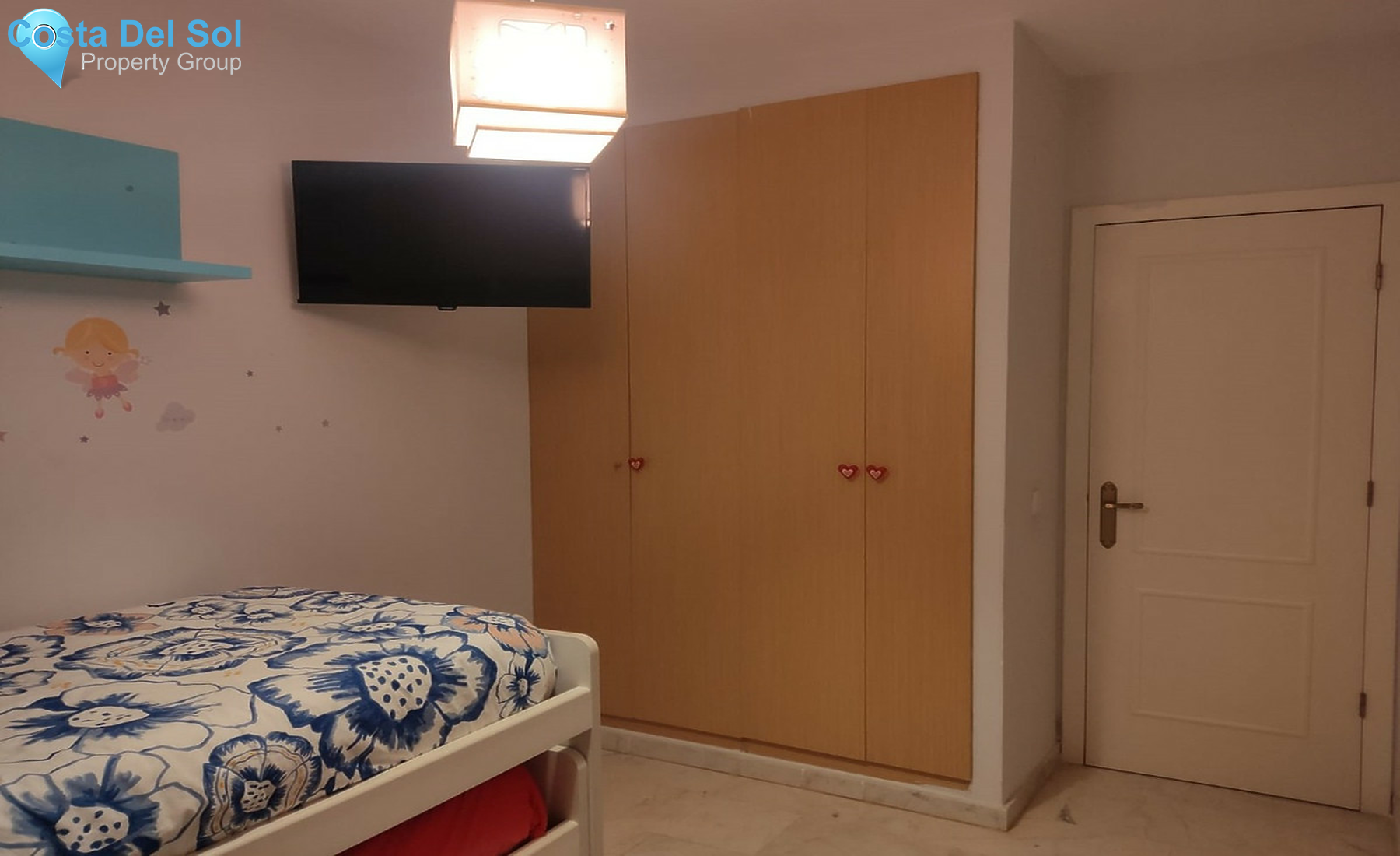 Middle Floor Apartment in Marbella-1301384