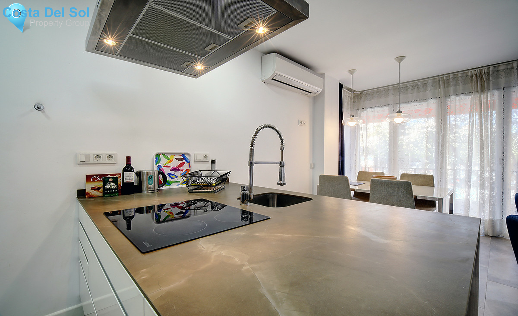 Middle Floor Apartment in Marbella-1305079