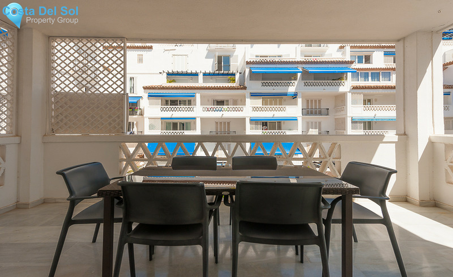 Middle Floor Apartment in Marbella-1350853