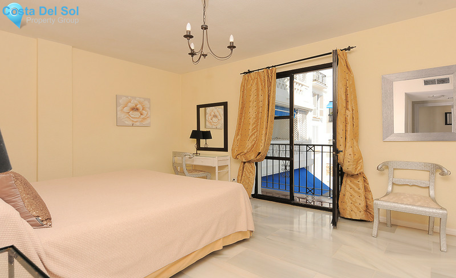 Middle Floor Apartment in Marbella-1350858