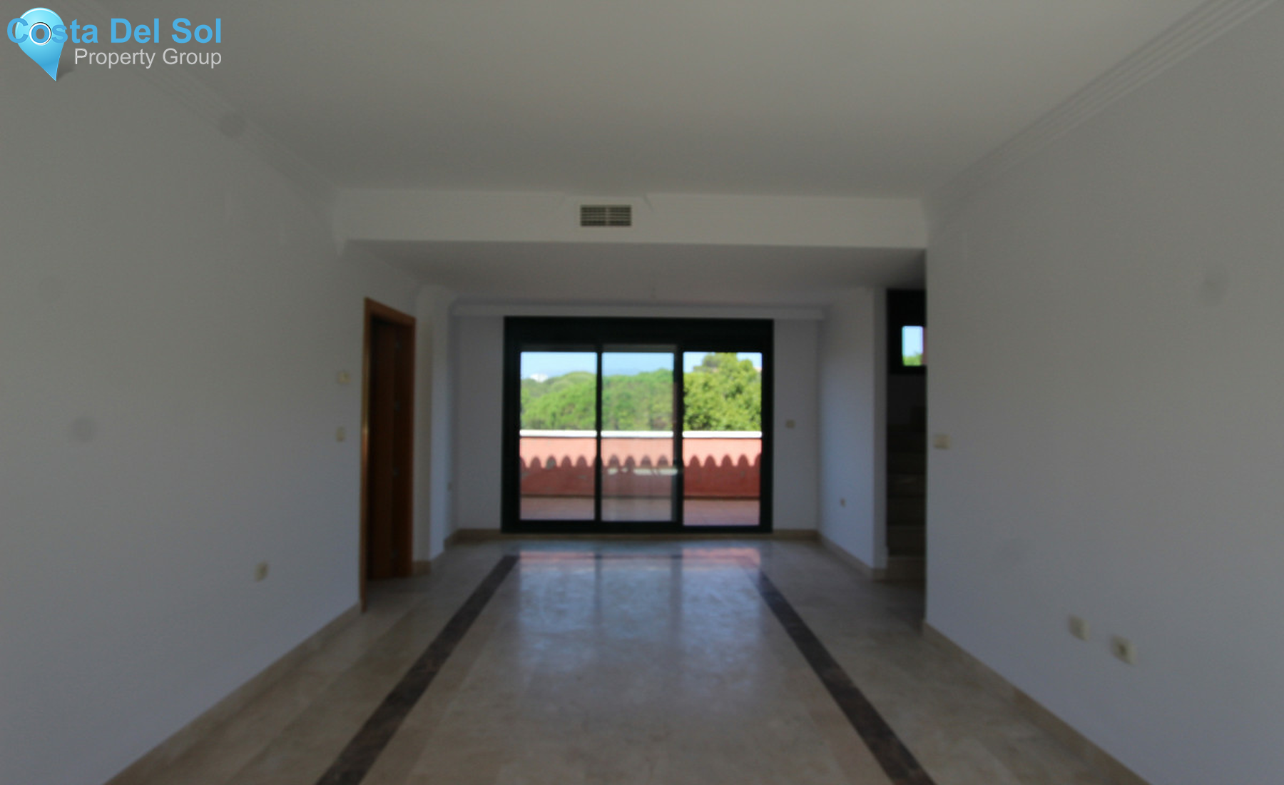 Middle Floor Apartment in Marbella-1369149