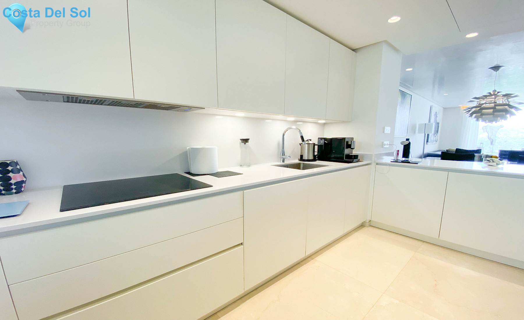 Middle Floor Apartment in Marbella-1381713