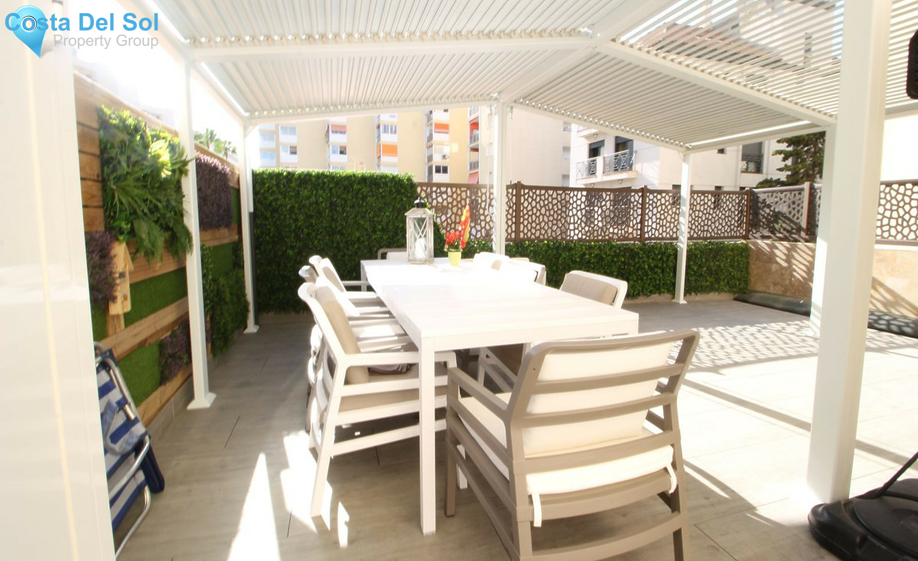 Middle Floor Apartment in Marbella-1413196