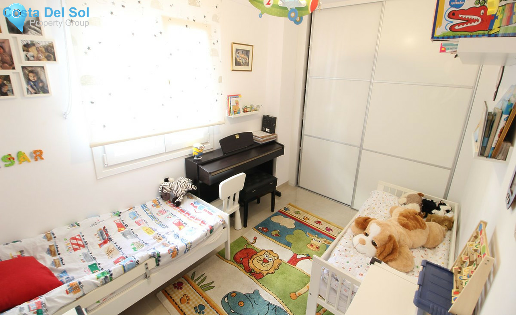 Middle Floor Apartment in Marbella-1413211