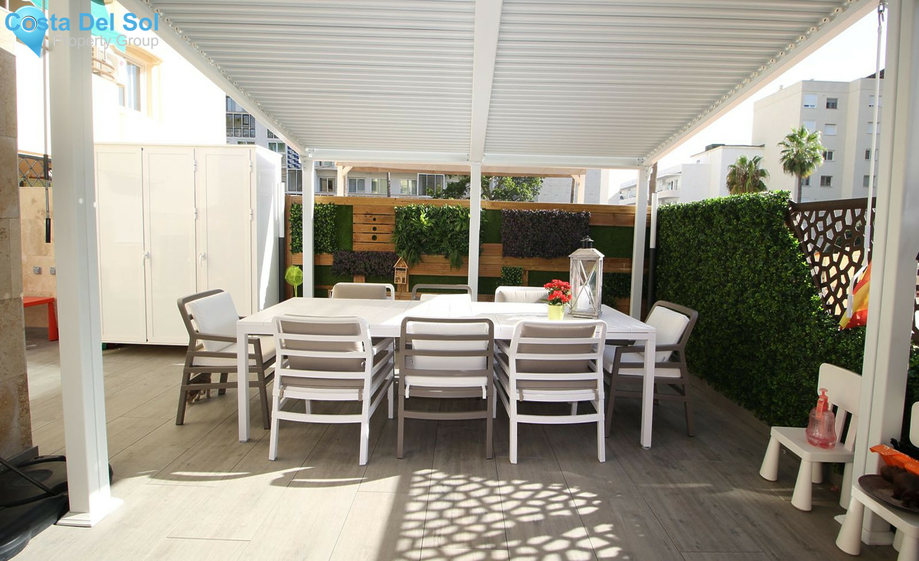 Middle Floor Apartment in Marbella-1413202