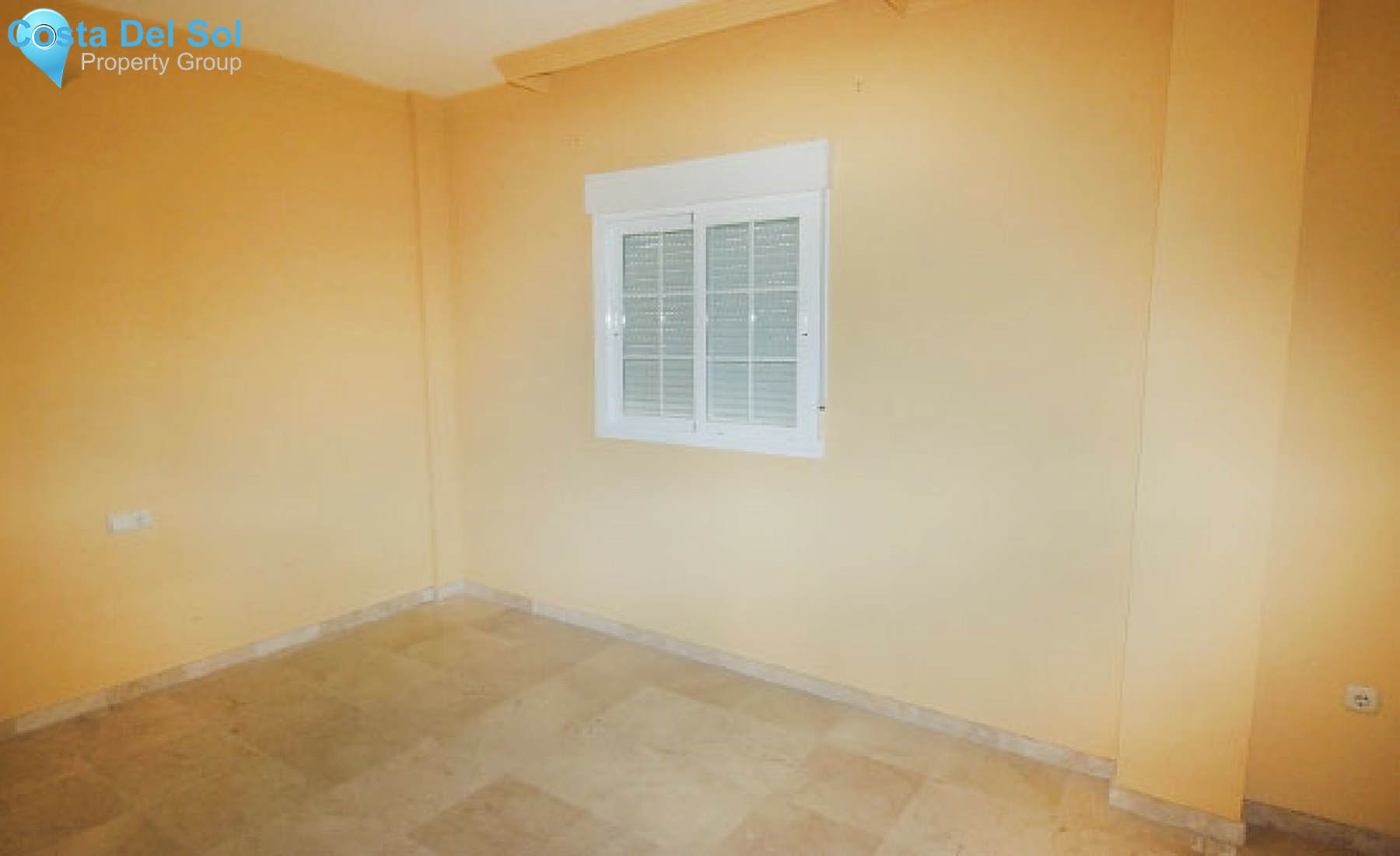 Middle Floor Apartment in Marbella-1435298