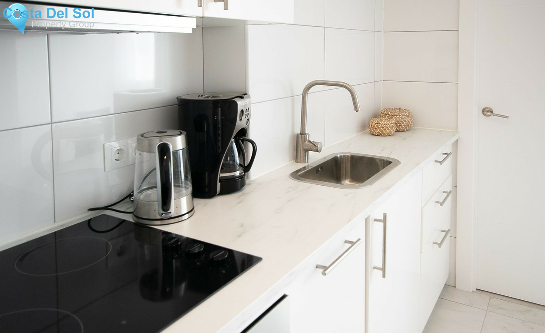 Middle Floor Apartment in Marbella-1478792