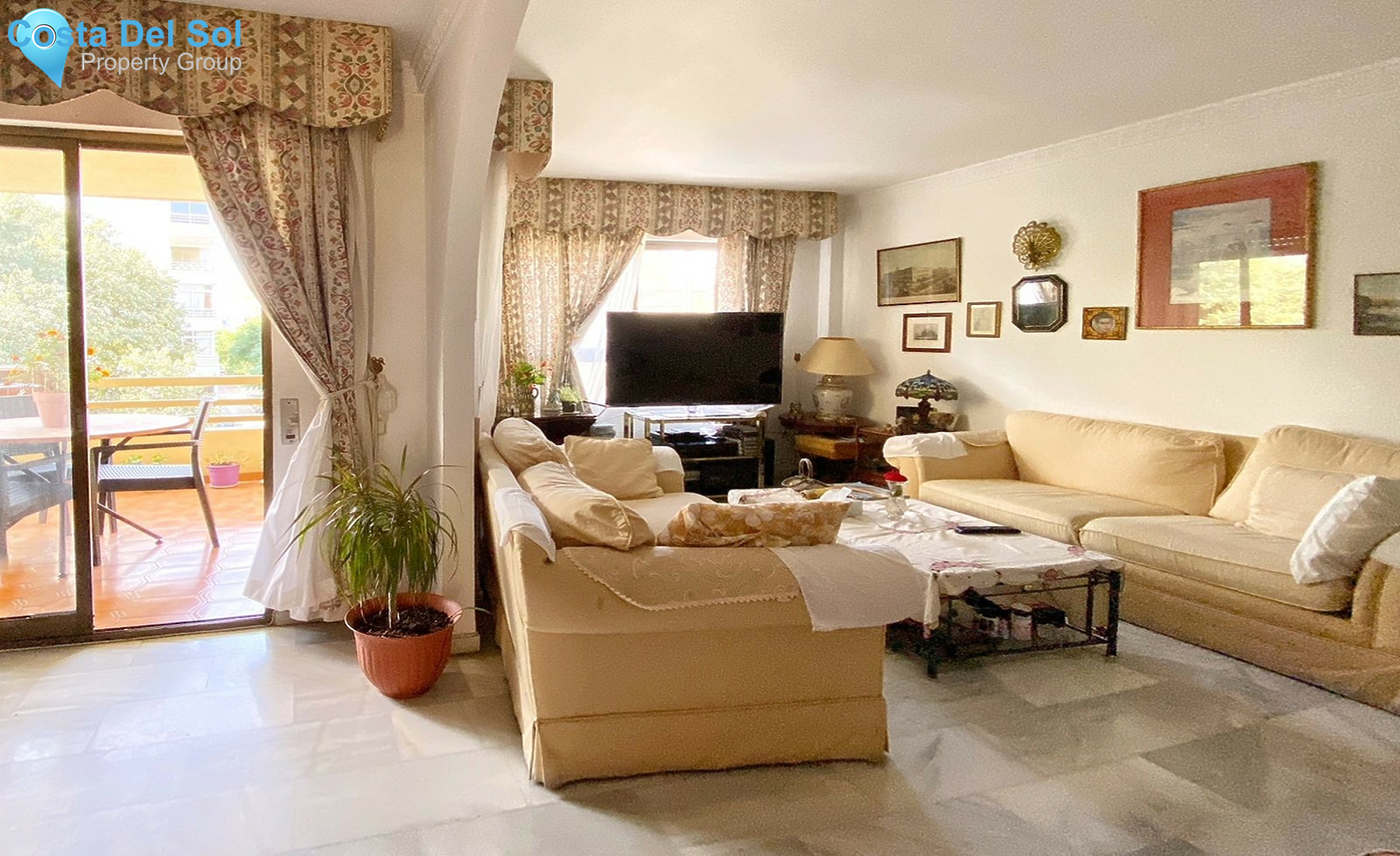 Middle Floor Apartment in Marbella-1479106