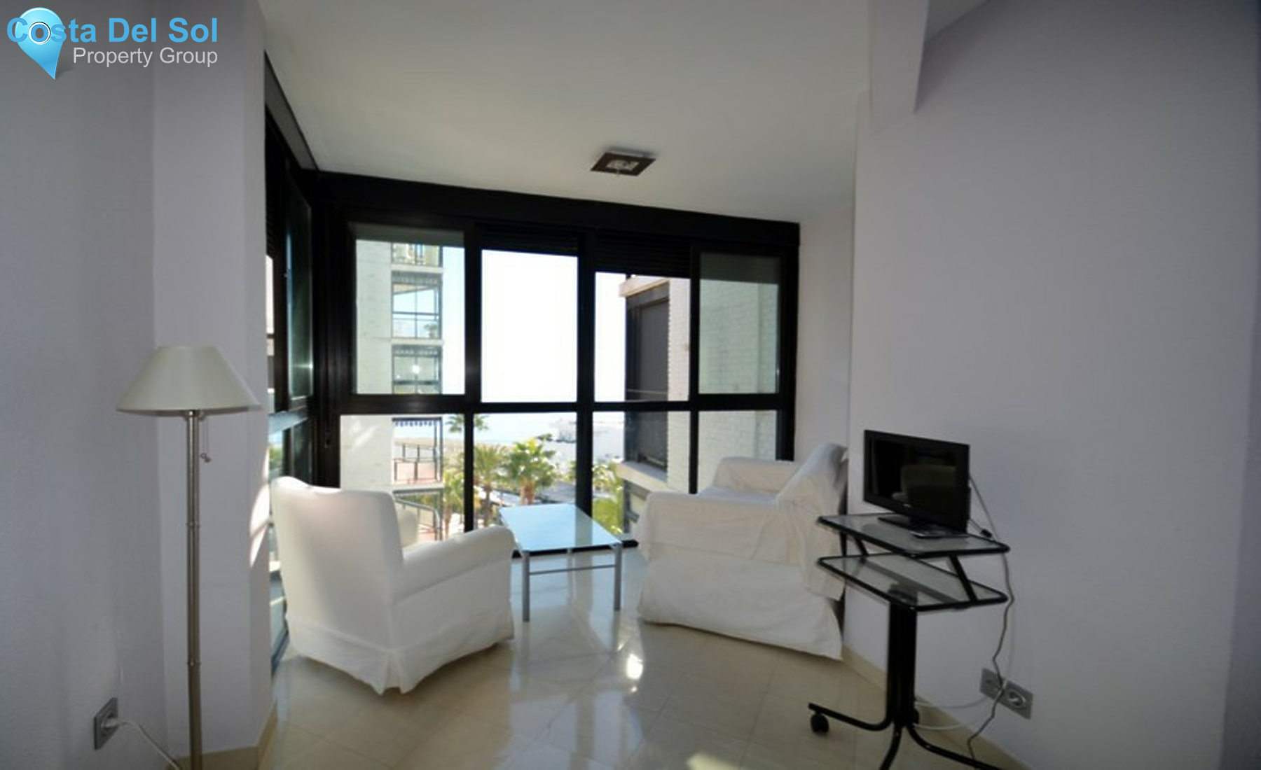 Middle Floor Apartment in Marbella-1500647