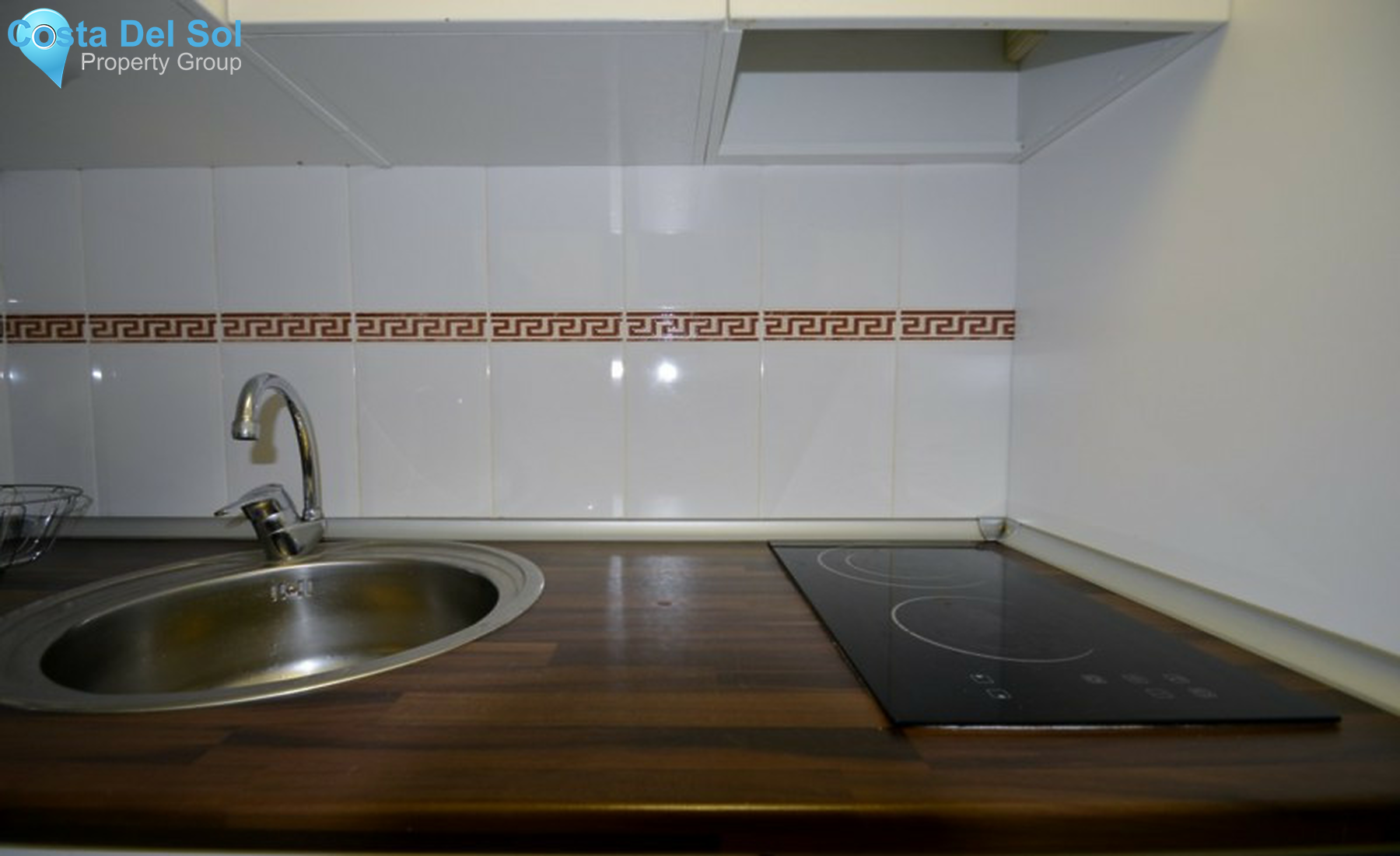 Middle Floor Apartment in Marbella-1500651