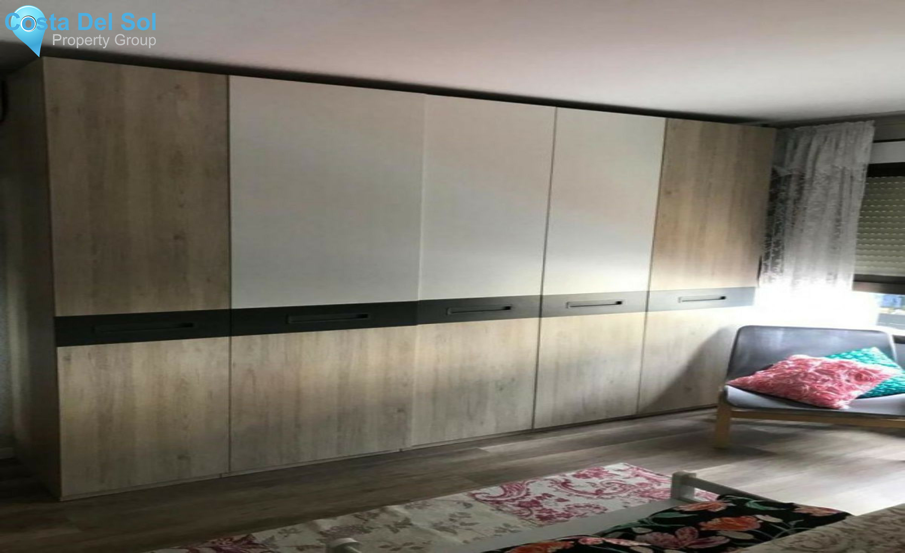 Middle Floor Apartment in Marbella-1510667