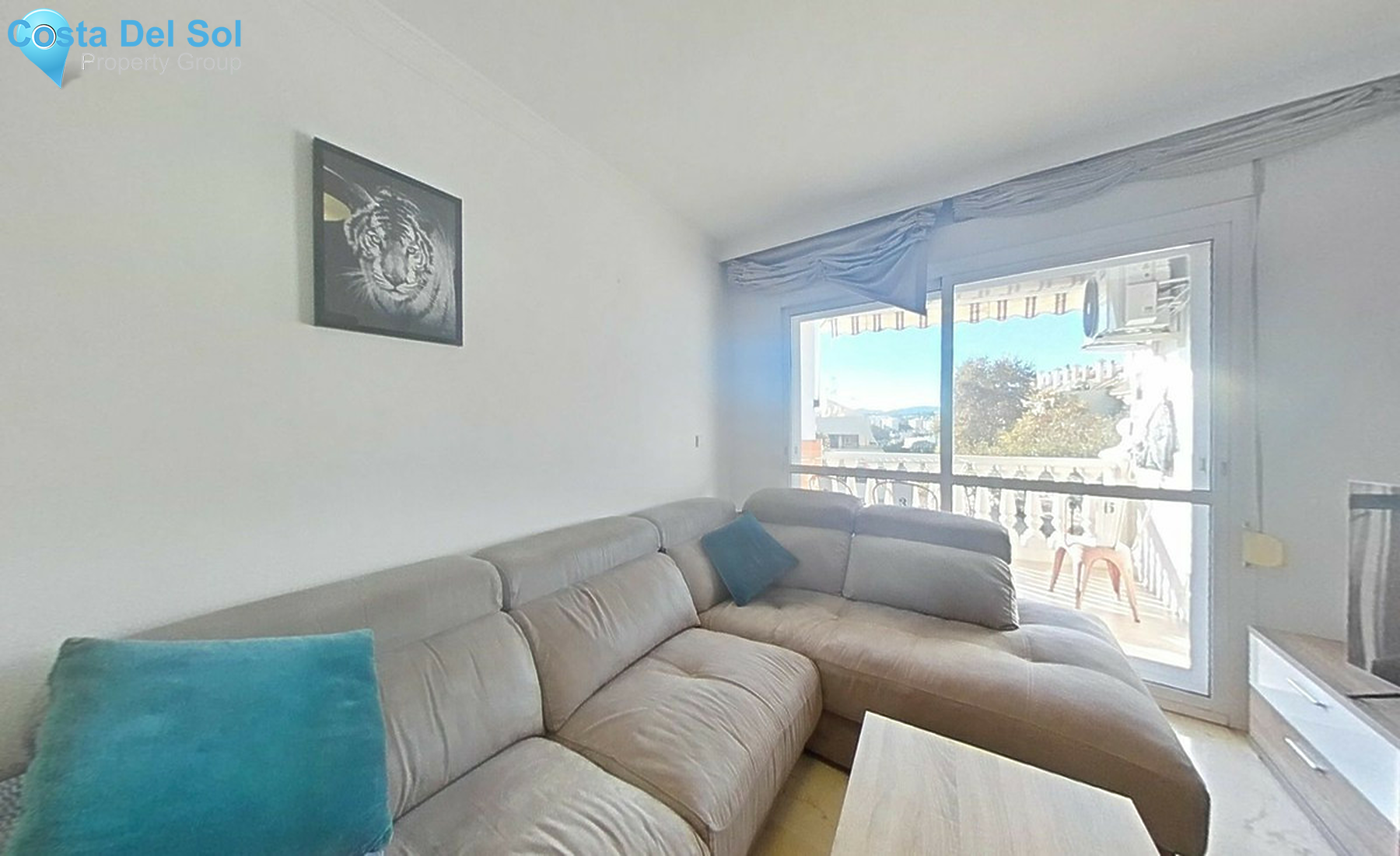 Middle Floor Apartment in Marbella-1522597