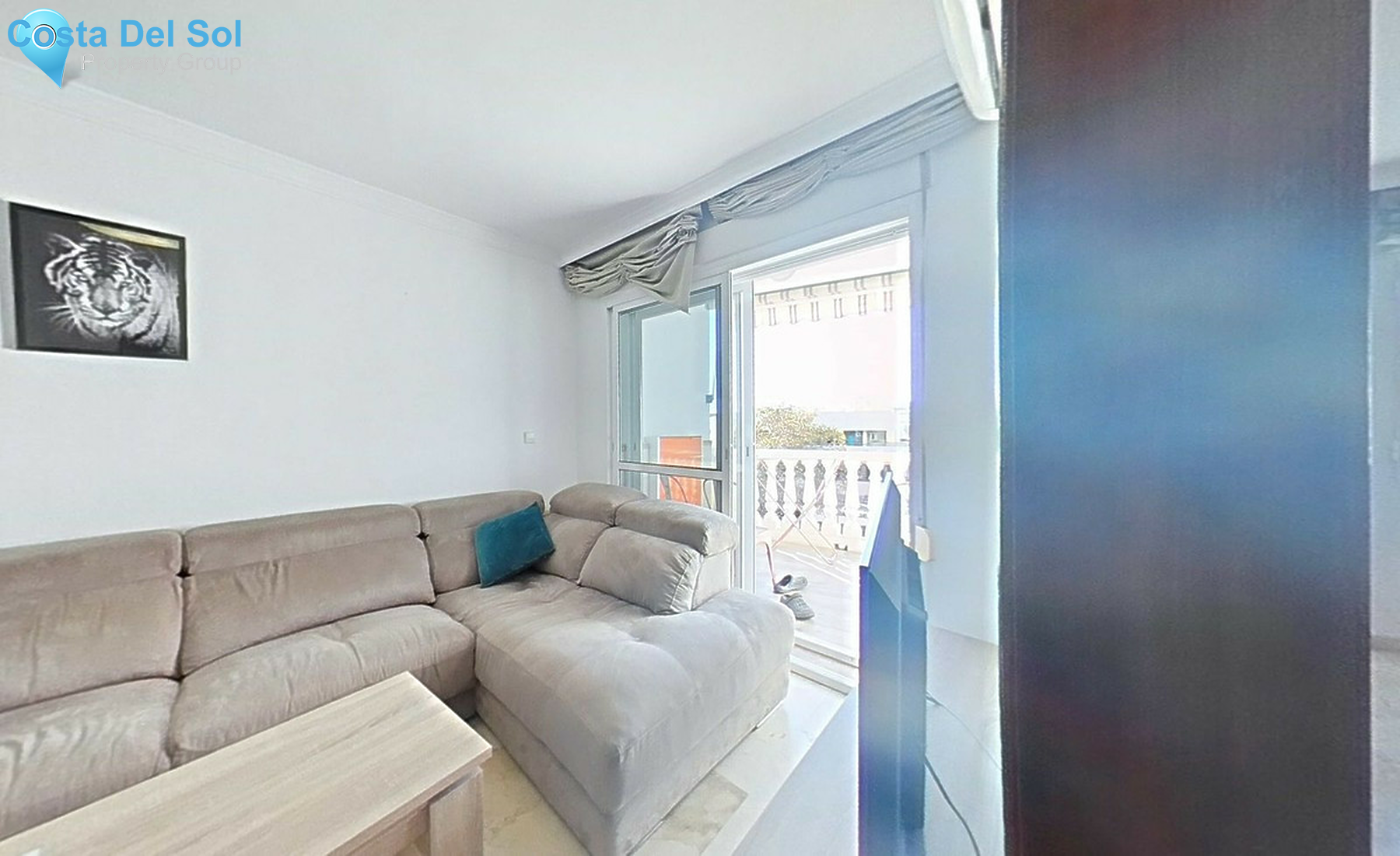 Middle Floor Apartment in Marbella-1522591