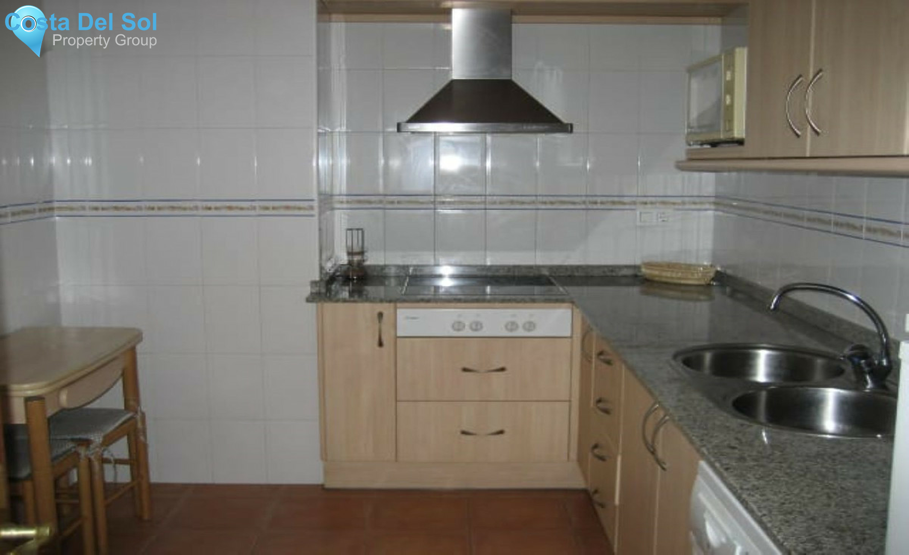 Middle Floor Apartment in Marbella-1523707