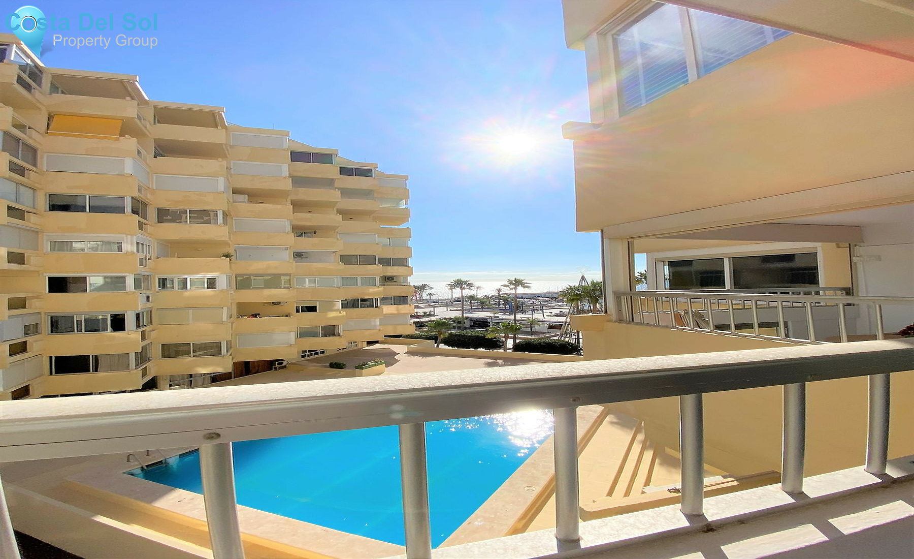 Middle Floor Apartment in Marbella-1527412