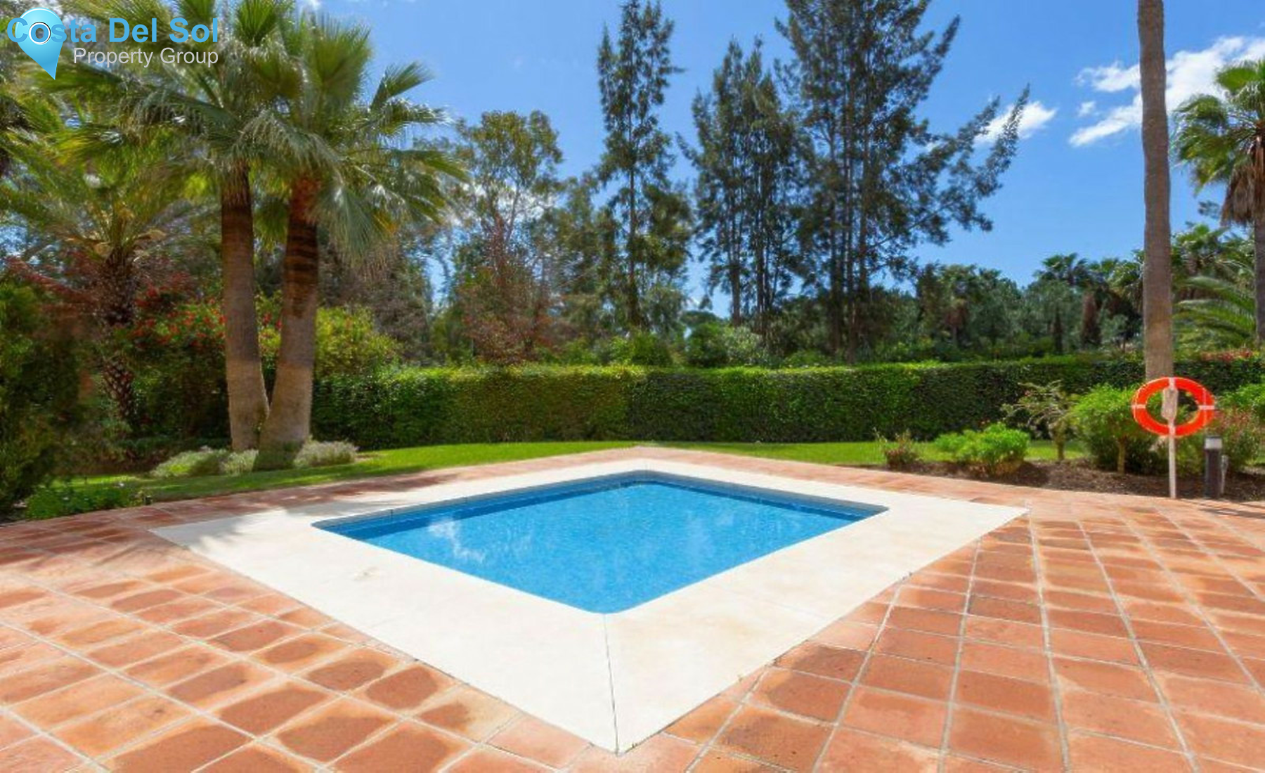 Middle Floor Apartment in Marbella