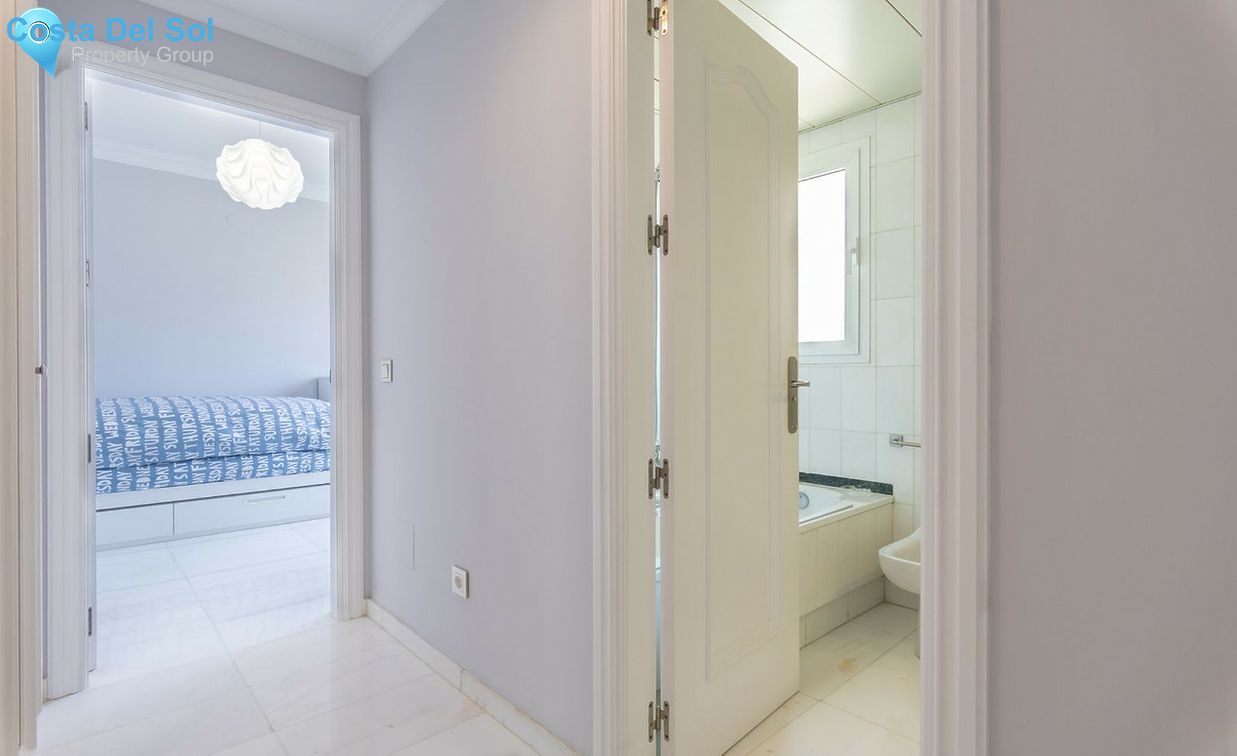 Middle Floor Apartment in Marbella-1540623