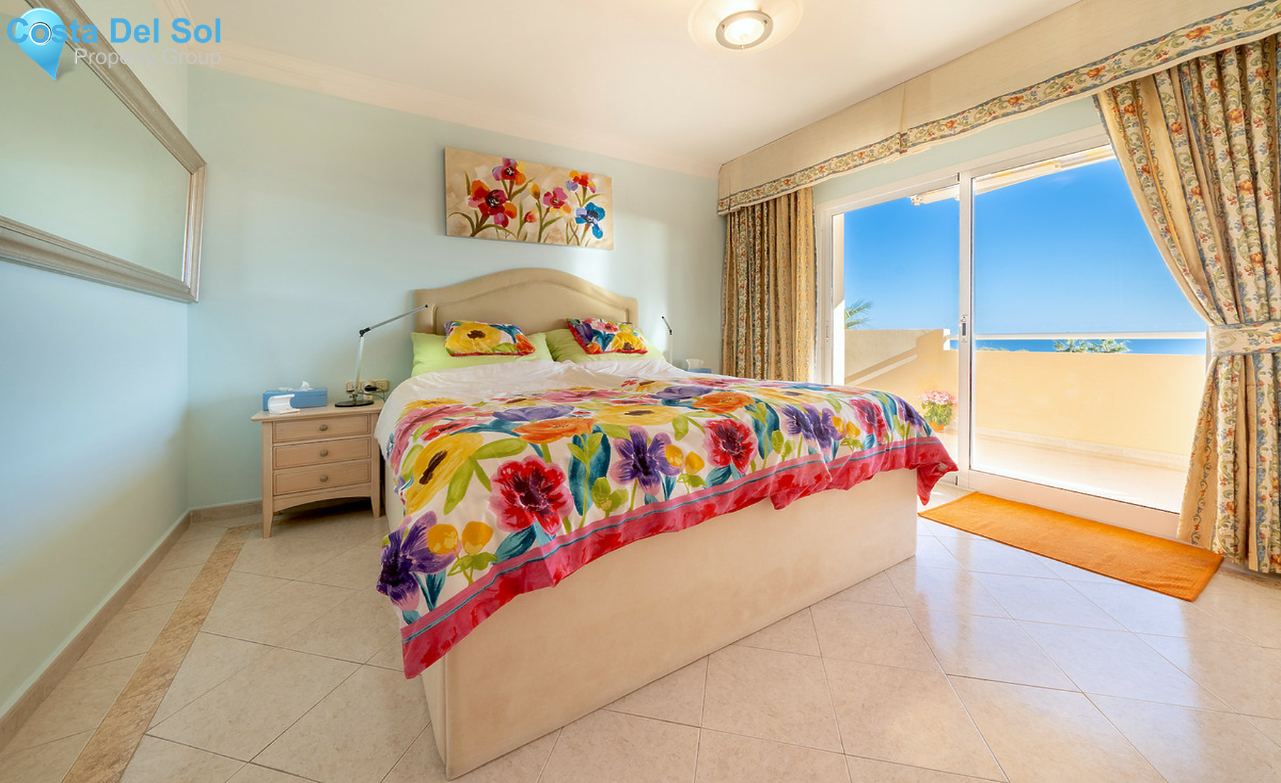Middle Floor Apartment in Marbella-1540986