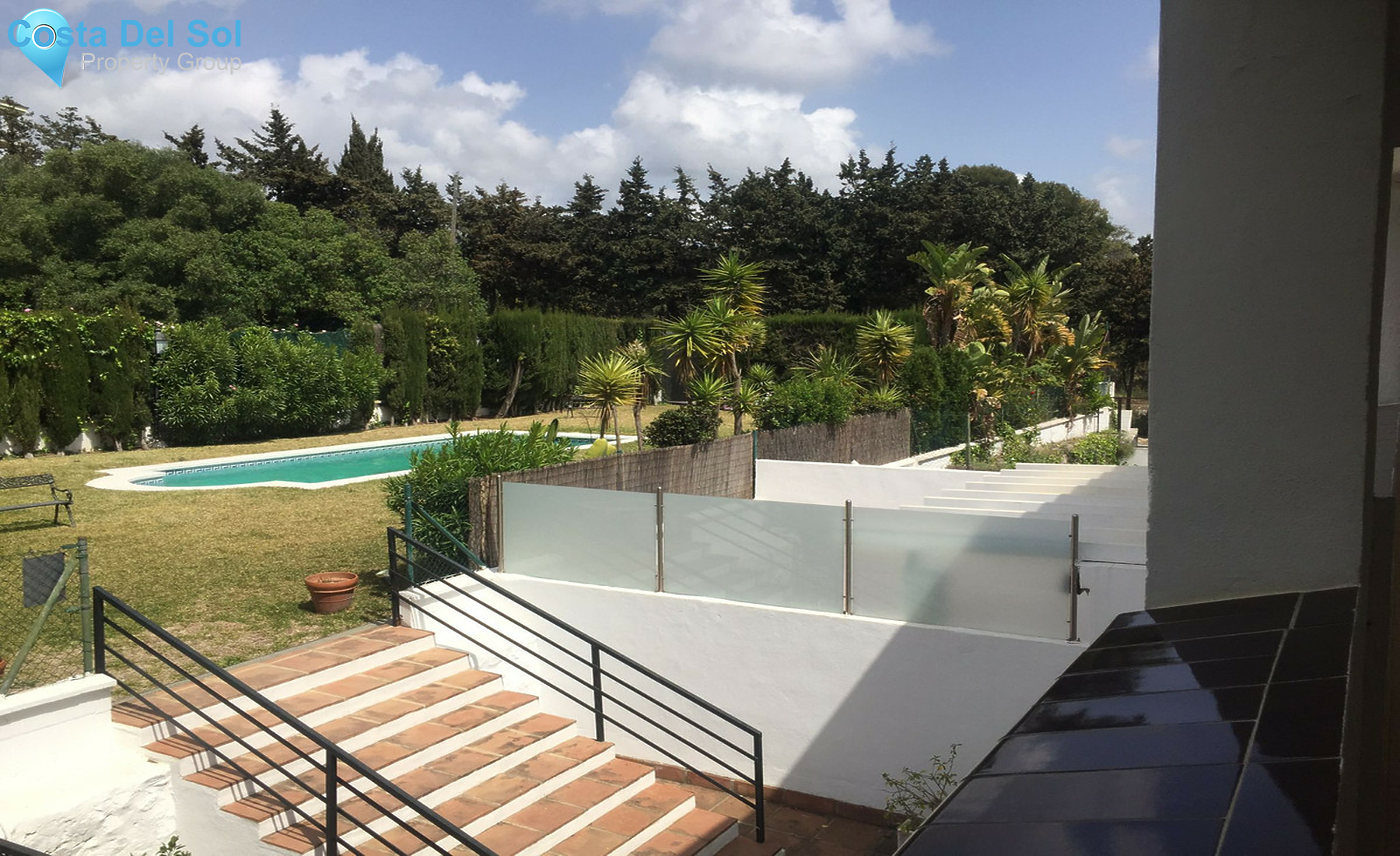 Middle Floor Apartment in Marbella-1543273