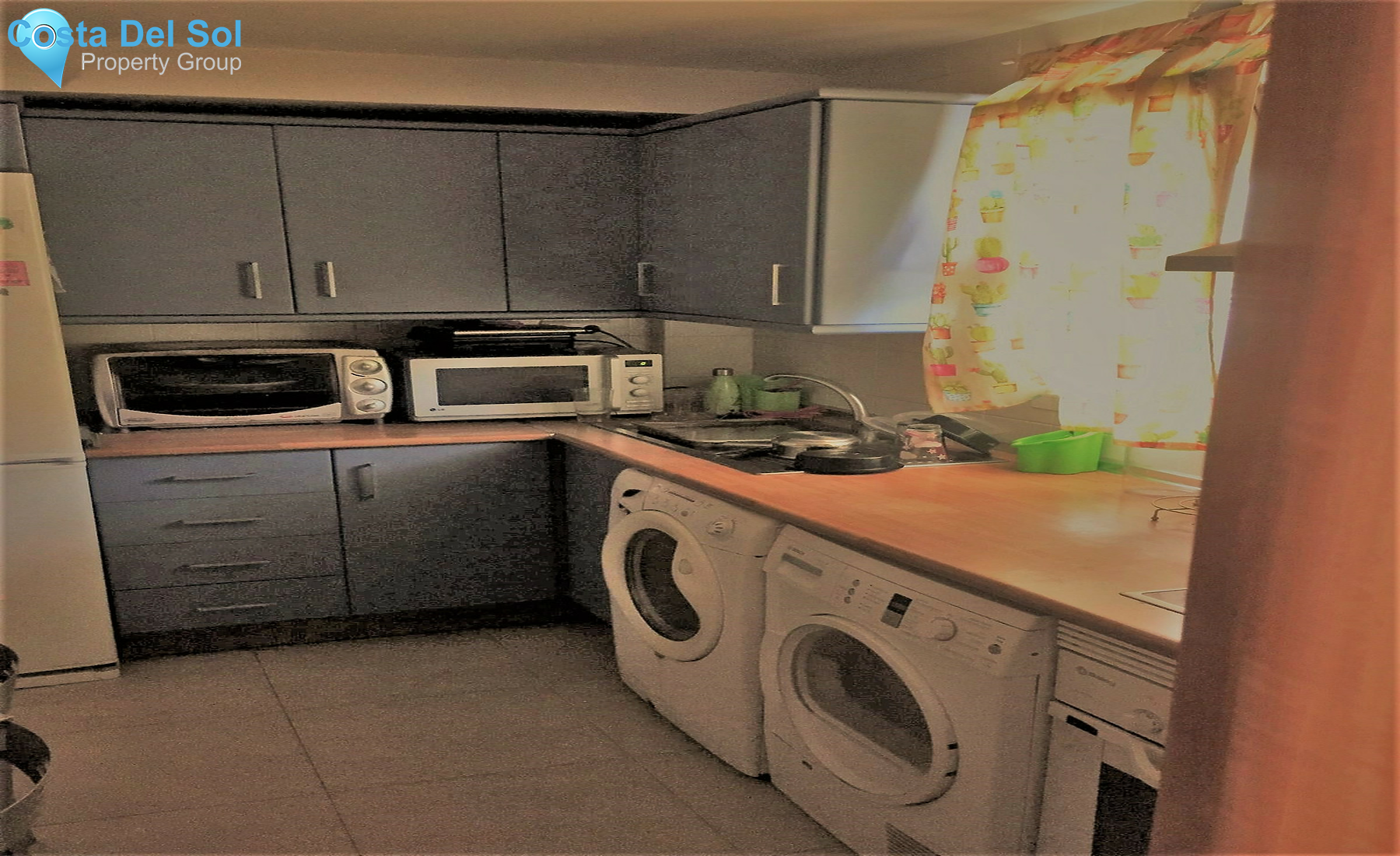 Middle Floor Apartment in Marbella-1543278