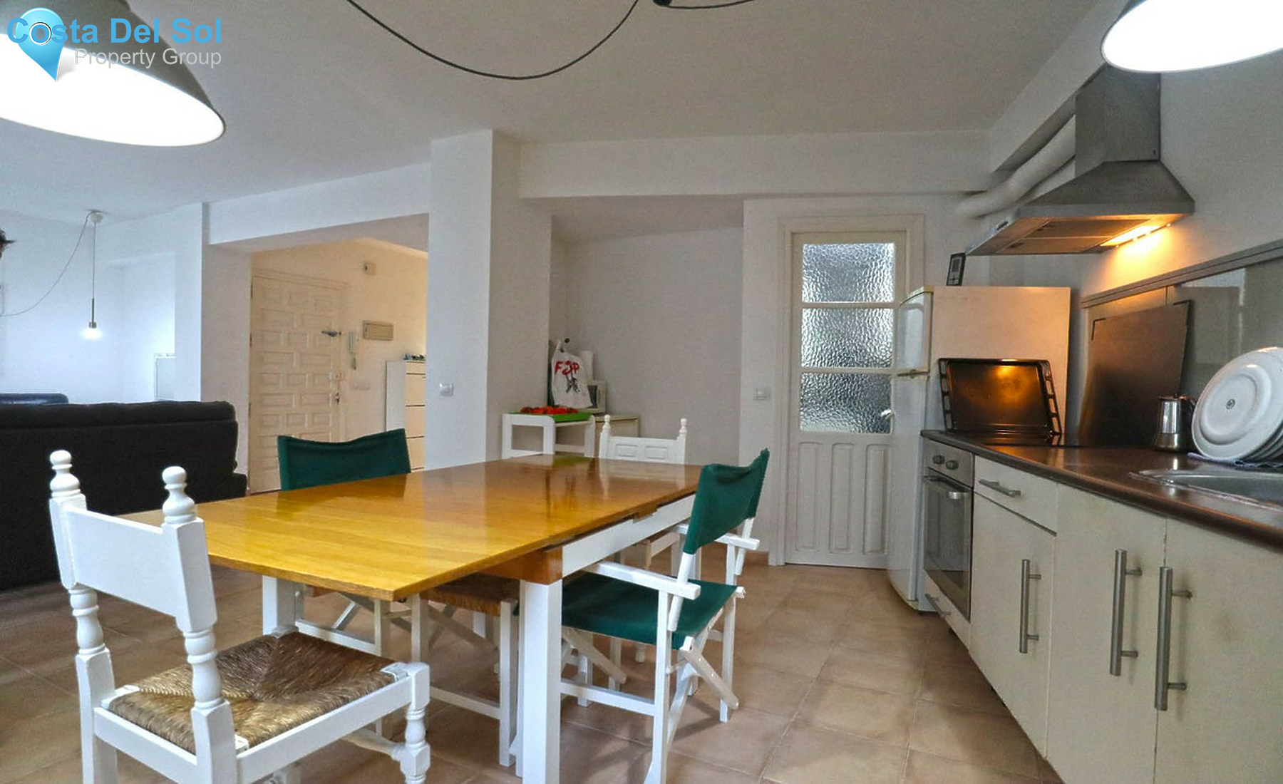 Middle Floor Apartment in Marbella-1556675