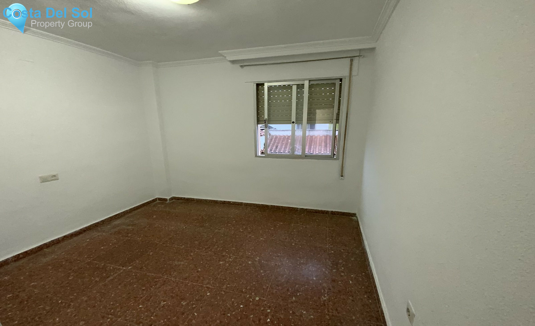 Middle Floor Apartment in Marbella-1557119