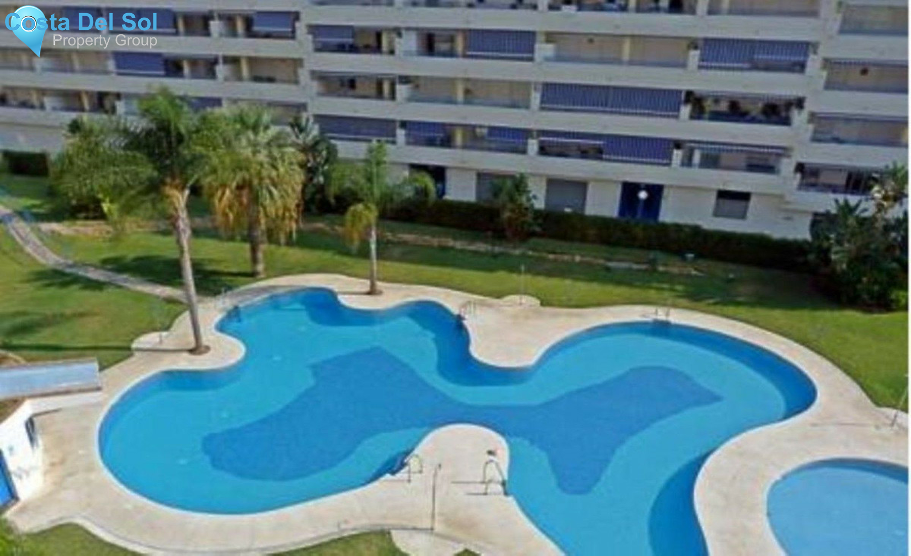 Middle Floor Apartment in Marbella-1561381