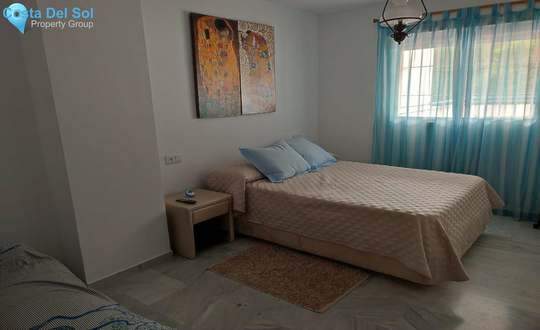 Middle Floor Apartment in Marbella-1561391