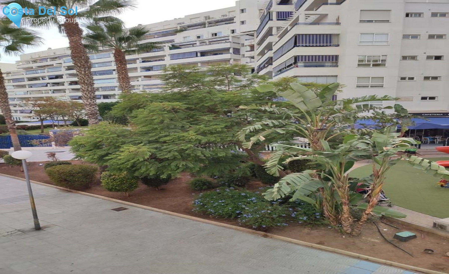 Middle Floor Apartment in Marbella-1561397