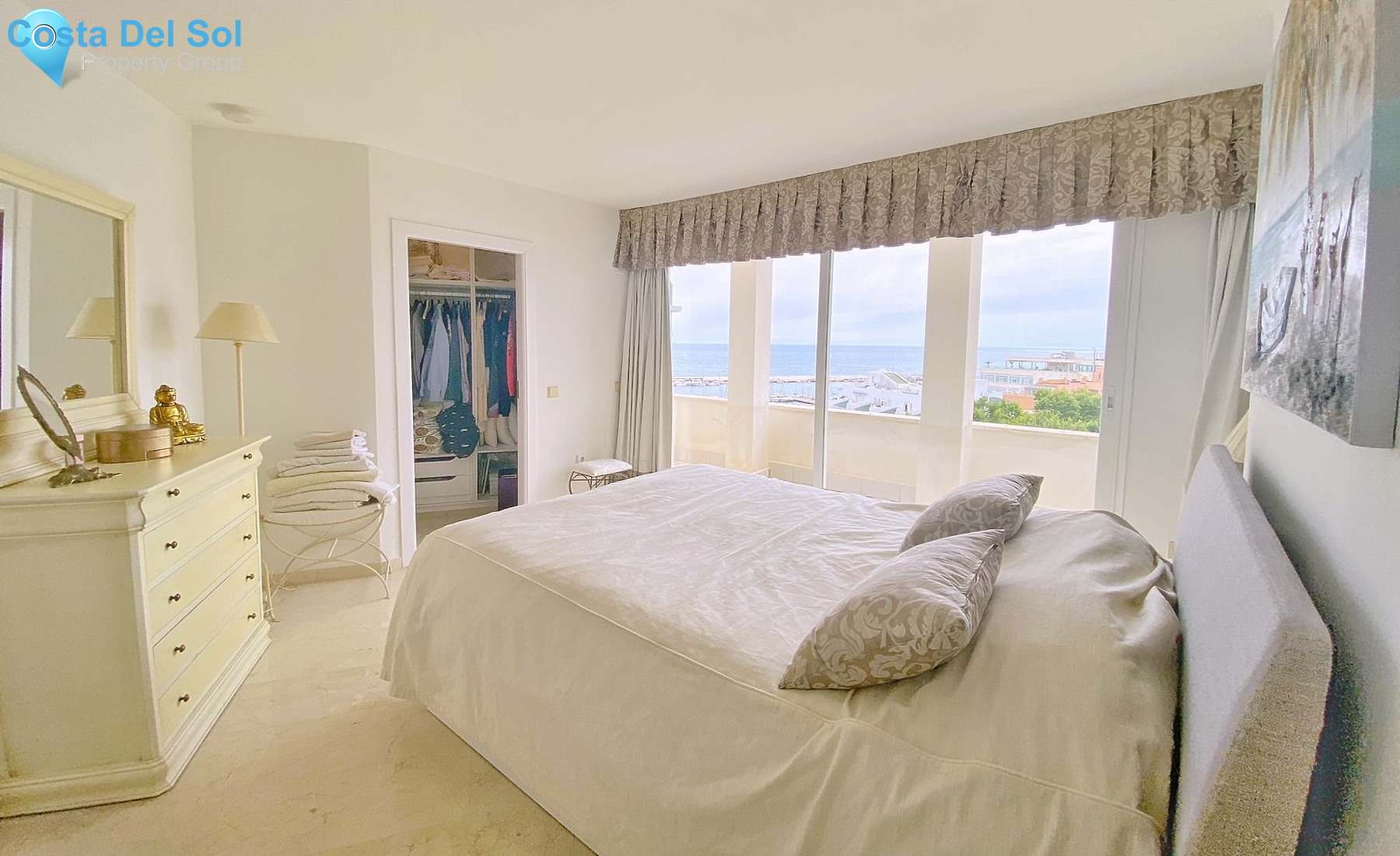 Middle Floor Apartment in Marbella-1131325