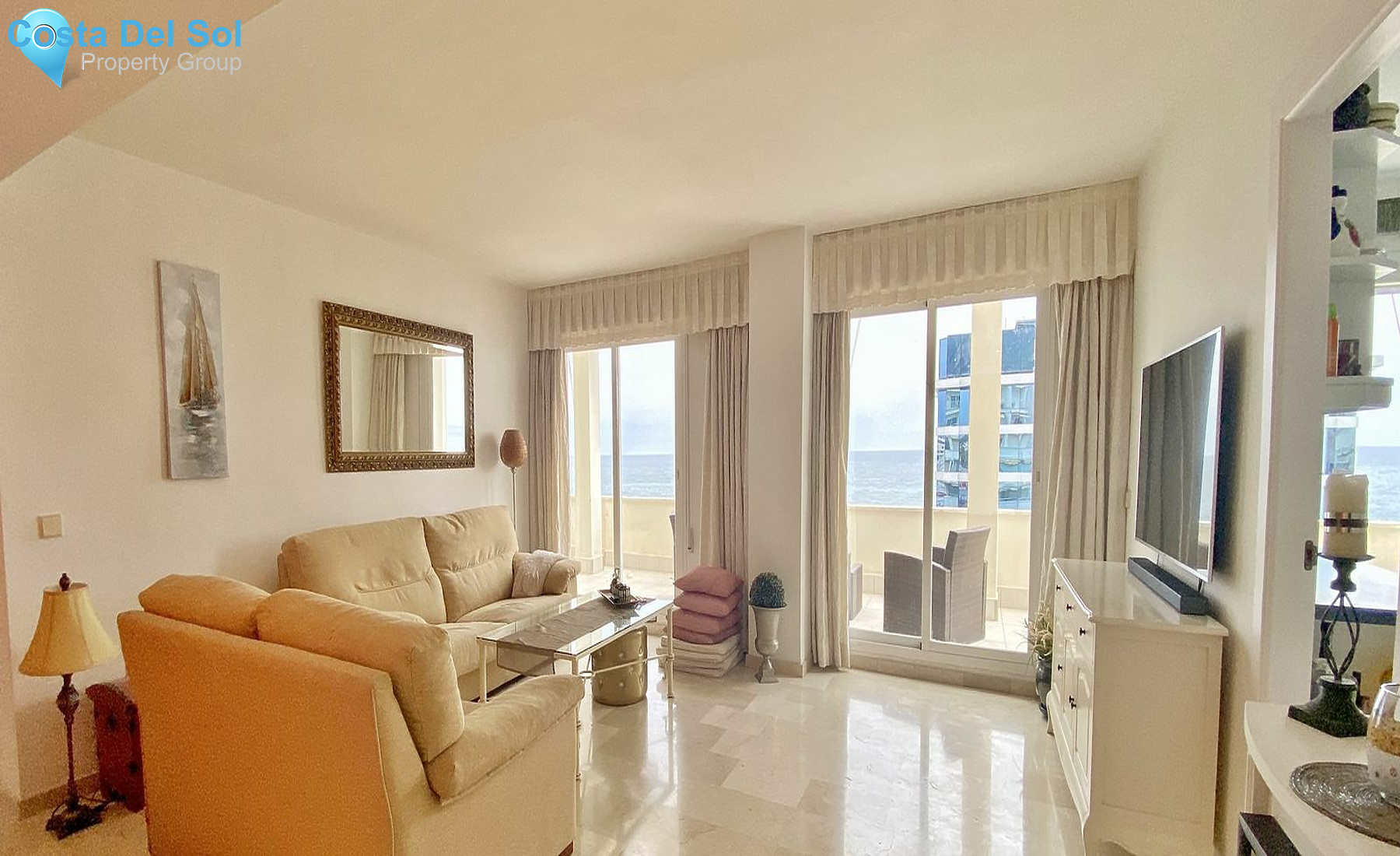 Middle Floor Apartment in Marbella-1131318