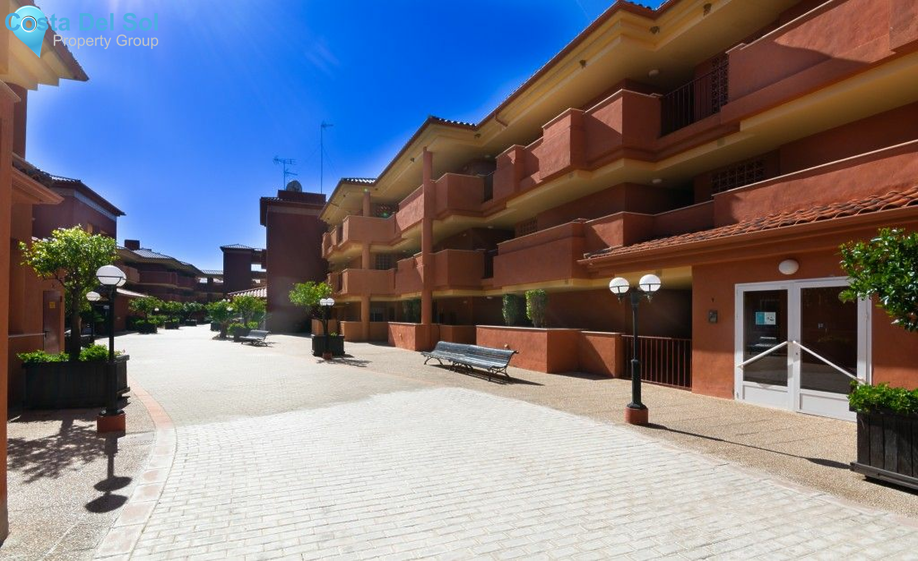 Middle Floor Apartment in Marbella-1134058