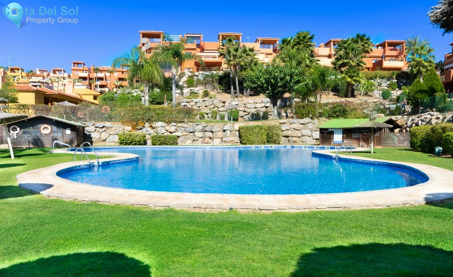 Middle Floor Apartment in Marbella-1134071