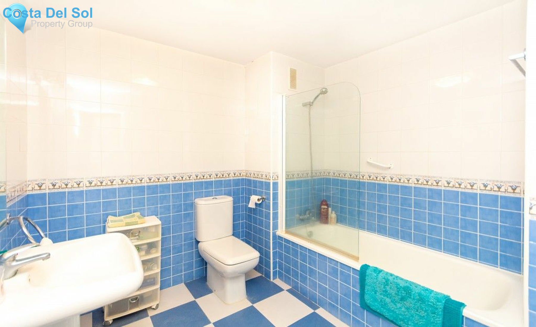 Middle Floor Apartment in Marbella-1134064