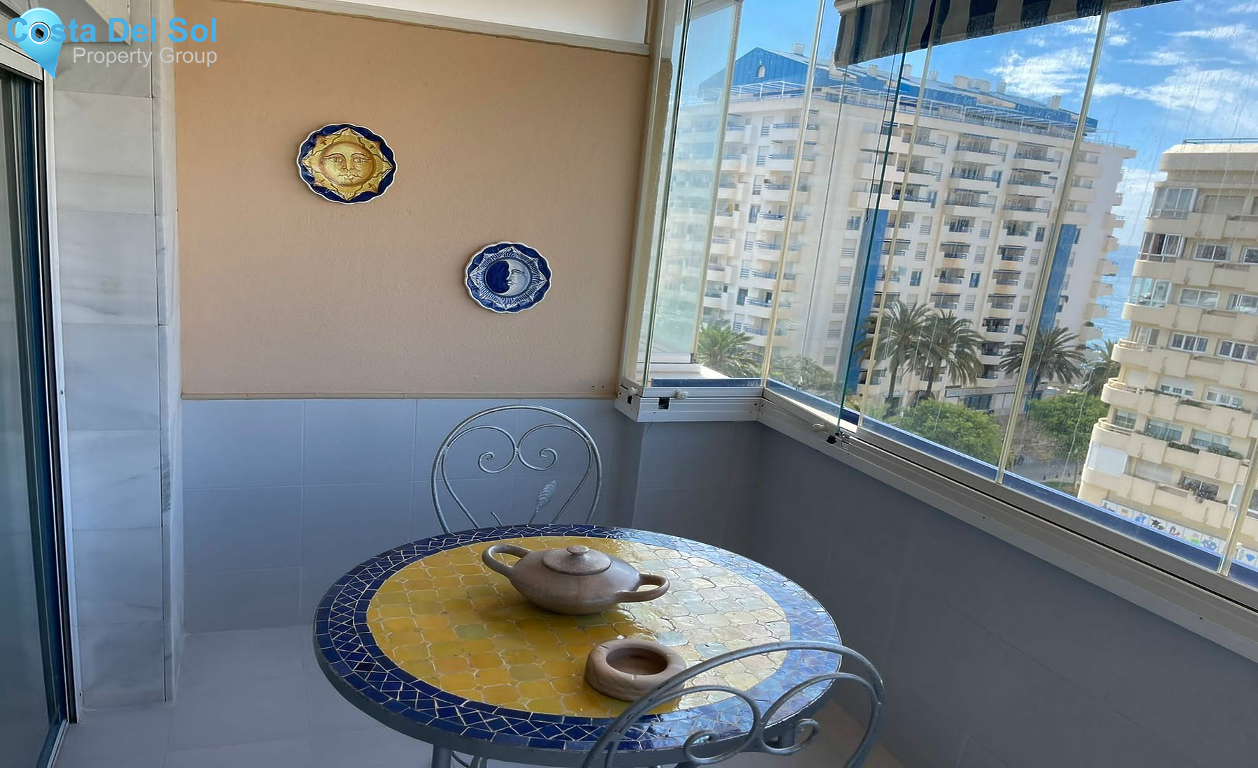 Middle Floor Apartment in Marbella-1140311
