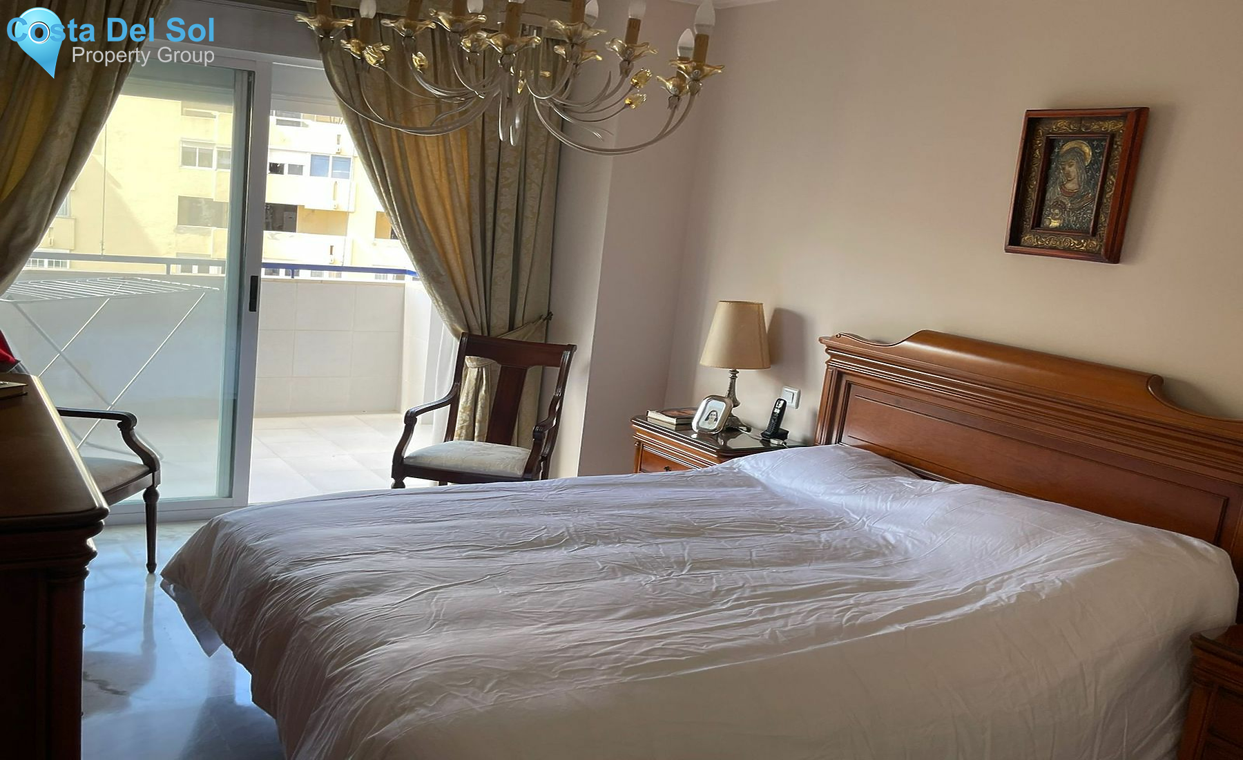Middle Floor Apartment in Marbella-1140317