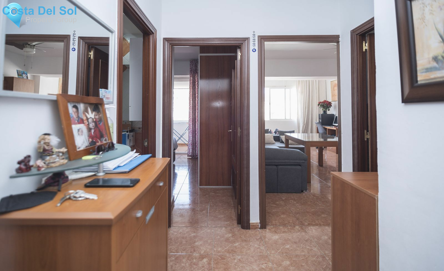 Middle Floor Apartment in Marbella-1140595